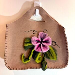 TOTE Felt Like Material With Large 3-D Flower and Leafs Handbag Purse
